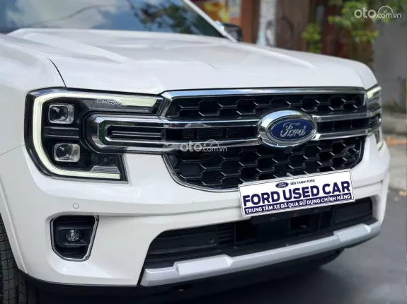 Ford Everest 2.0L ST5 10AT 4x4 Titanium 2025 - FORD EVEREST TITANIUM BI-TURBO 2025 Xe lướt 5.000km