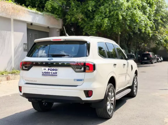 Ford Everest 2.0L ST5 10AT 4x4 Titanium 2025 - FORD EVEREST TITANIUM BI-TURBO 2025 Xe lướt 5.000km