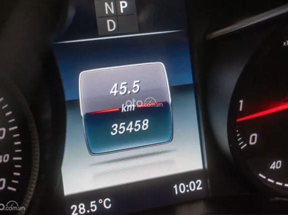 Mercedes-Benz GLC 300 4Matic 2018 - Mercedes GLC300 4Matic 2018 siêu lướt 35.000km cực đẹp