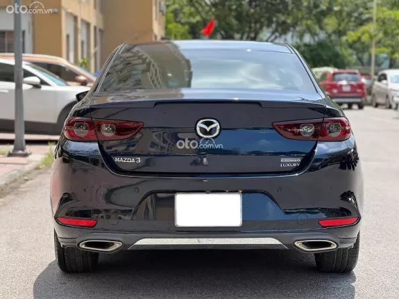 Mazda 3 Sedan 1.5L Luxury 2022 - Mazda 3 1.5L Luxury 2022