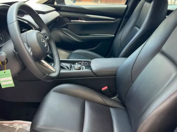 Mazda 3 Sedan 1.5L Luxury 2022 - Mazda 3 1.5L Luxury 2022