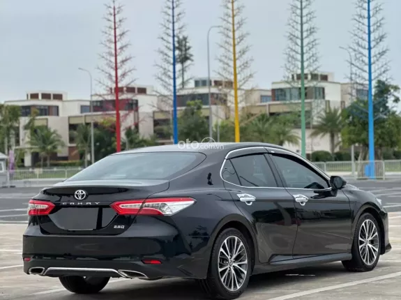 Toyota Camry 2.5Q 2019 - Có xuất hoá đơn VAT