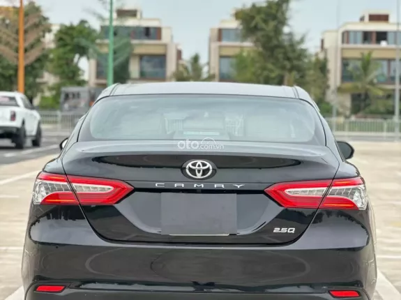 Toyota Camry 2.5Q 2019 - Có xuất hoá đơn VAT