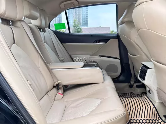 Toyota Camry 2.5Q 2019 - Có xuất hoá đơn VAT