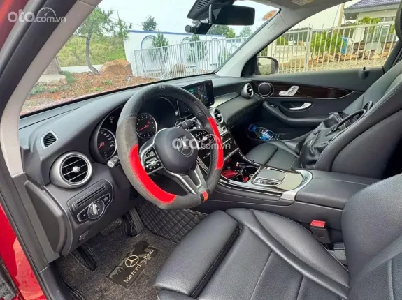 Mercedes-Benz GLC 200 4Matic 2021 - Mercedes GLC200 2021 siêu lướt cực đẹp