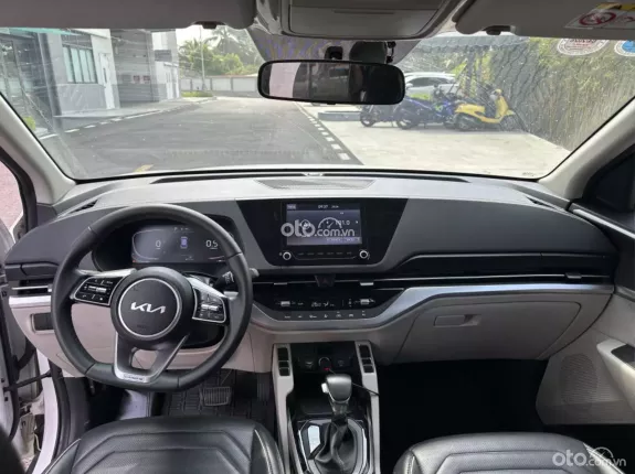 Kia Carens 1.5G Luxury 2022 - SUV cỡ nhỏ thiết kế hiện đại, trang bị đầy đủ tiện nghi