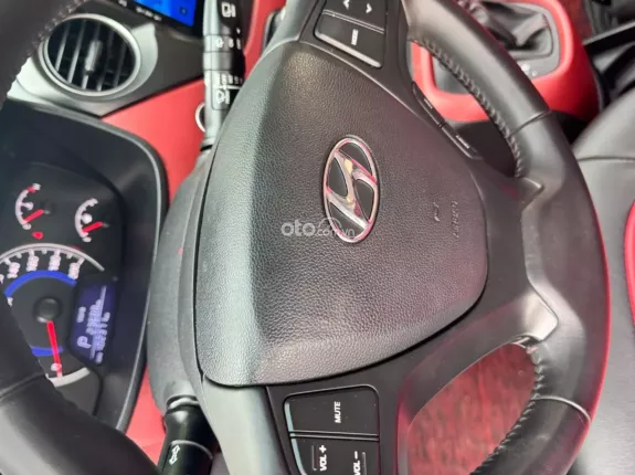 Hyundai Grand i10 Hatchback 1.2 AT 2016 - Xe đẹp gốc 36