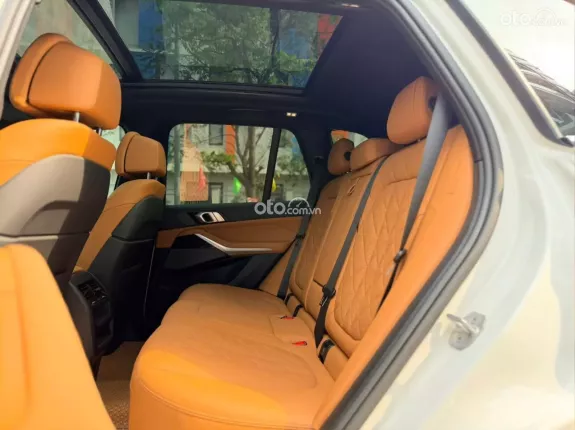 BMW X5 xDrive40i 2024 - BMW X5 xDrive40i 2025
