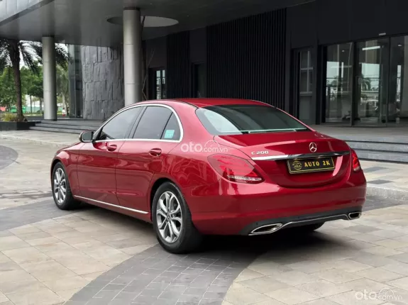 Mercedes-Benz C200 2.0 AT 2018 - Bản Limited full đồ chơi 1 chủ mua mới