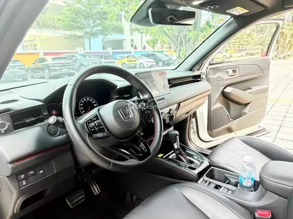 Honda HR-V RS 2025 - Xe như mới, hỗ trợ vay cao