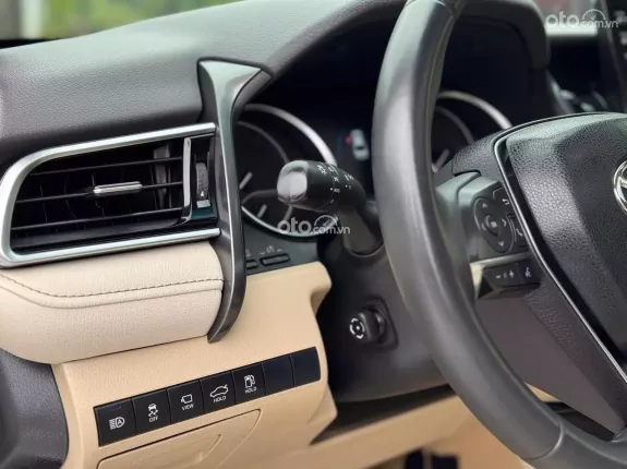 Toyota Camry 2.5Q 2022 - Xe cực đẹp, hỗ trợ vay cao