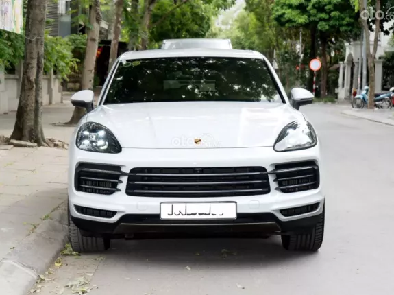 Porsche Cayenne V6 3.0 2018 - Hỗ trợ trả góp lên tới 70% giá trị, giao xe toàn quốc