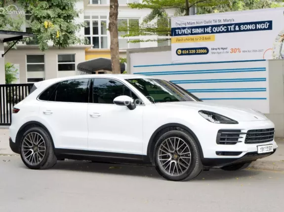 Porsche Cayenne V6 3.0 2018 - Hỗ trợ trả góp lên tới 70% giá trị, giao xe toàn quốc