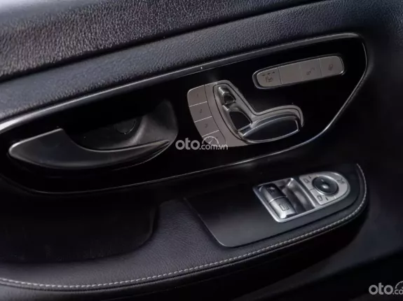 Mercedes-Benz V250 Luxury 2019 - Hỗ trợ trả góp lên tới 70%