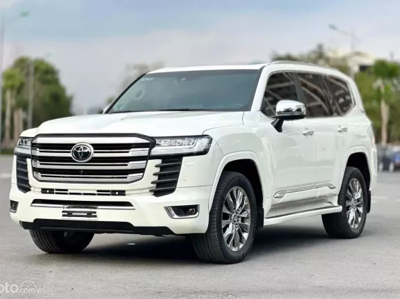 Toyota Land Cruiser V6 3.5L TURBO 2022 - Lên body Trung Đông full option, hỗ trợ vay cao