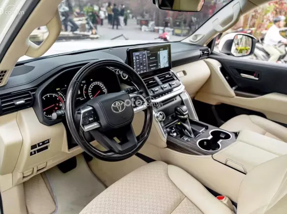 Toyota Land Cruiser V6 3.5L TURBO 2022 - Lên body Trung Đông full option, hỗ trợ vay cao