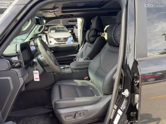Toyota Land Cruiser Prado 2024 - XE DÀNH CHO CHỦ TỊCH