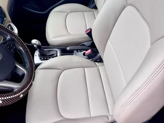 Kia Rio 1.4 AT 2015 - Xe nhập đẹp zin