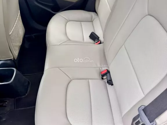 Kia Rio 1.4 AT 2015 - Xe nhập đẹp zin