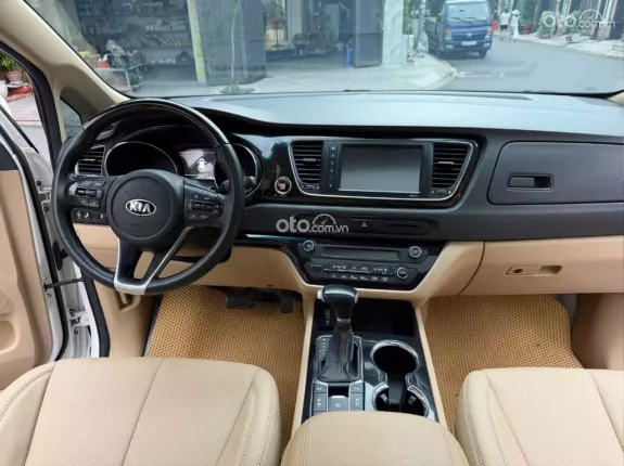 Kia Sedona 2.2 Luxury 2019 - 1 chủ đi từ đầu