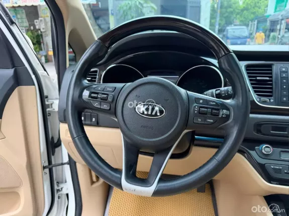 Kia Sedona 2.2 Luxury 2019 - 1 chủ đi từ đầu