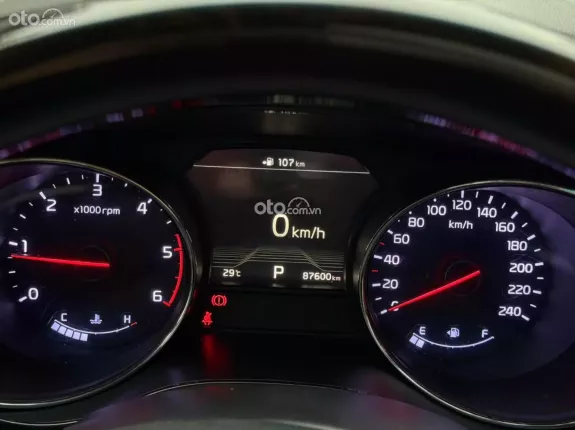 Kia Sedona 2.2 Luxury 2019 - 1 chủ đi từ đầu