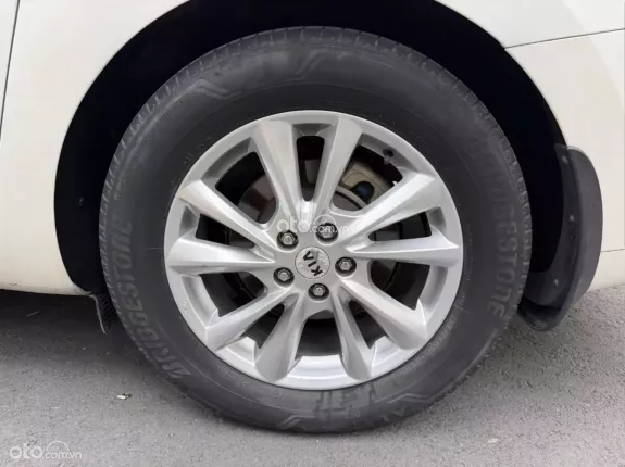 Kia Sedona 2.2 Luxury 2019 - 1 chủ đi từ đầu