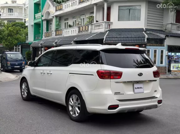 Kia Sedona 2.2 Luxury 2019 - 1 chủ đi từ đầu