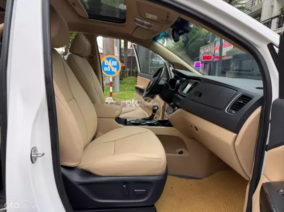 Kia Sedona 2.2 Luxury 2019 - 1 chủ đi từ đầu