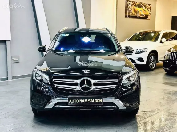 Mercedes-Benz GLC 250 4Matic 2019 - Xe bảo trì, bảo dưỡng full hãng
