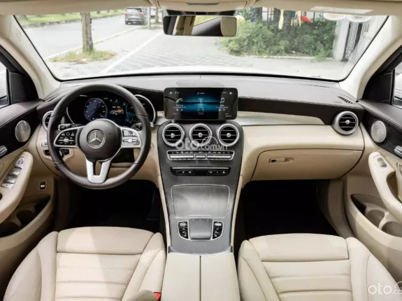 Mercedes-Benz GLC 300 4Matic 2022 - MẪU XE QUỐC DÂN ĐA DỤNG