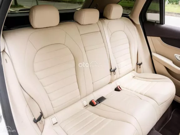 Mercedes-Benz GLC 300 4Matic 2022 - MẪU XE QUỐC DÂN ĐA DỤNG