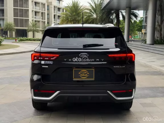 Ford Territory 1.5L Titanium 2023 - Siêu lướt 20.000km mới 99%