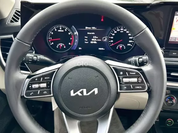 Kia Seltos 1.4 Premium 2023 - Siêu chất vừa về đến cửa hàng