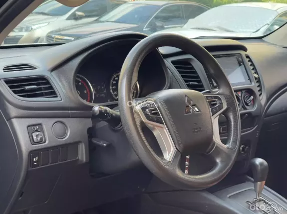 Mitsubishi Triton 4×2 AT MIVEC 2022 - Siêu Mới