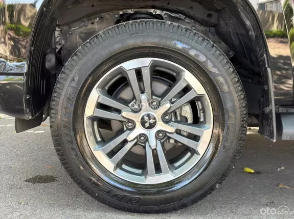Mitsubishi Triton 4×2 AT MIVEC 2022 - Siêu Mới