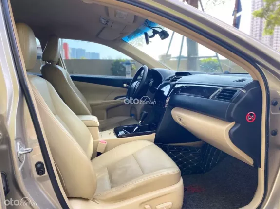 Toyota Camry 2.0E 2015 - Đẹp lắm