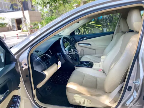 Toyota Camry 2.0E 2015 - Đẹp lắm