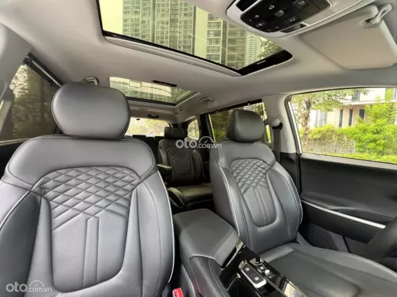 Hyundai Custin 2.0T-GDi Cao cấp 2023 - Siêu Đẹp