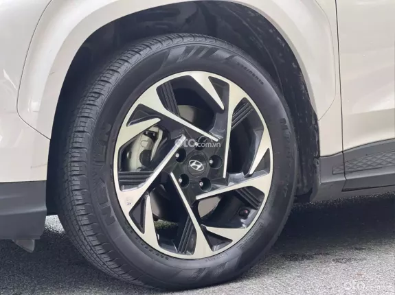 Hyundai Custin 2.0T-GDi Cao cấp 2023 - Siêu Đẹp