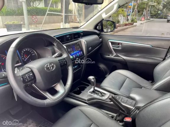 Toyota Fortuner 2.4G 4x2 AT  2021 - Mới xuất sắc