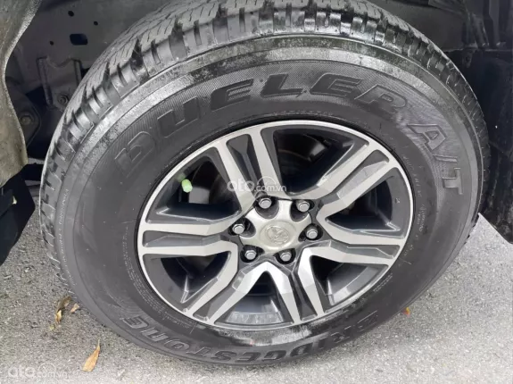 Toyota Fortuner 2.4G 4x2 AT  2021 - Mới xuất sắc