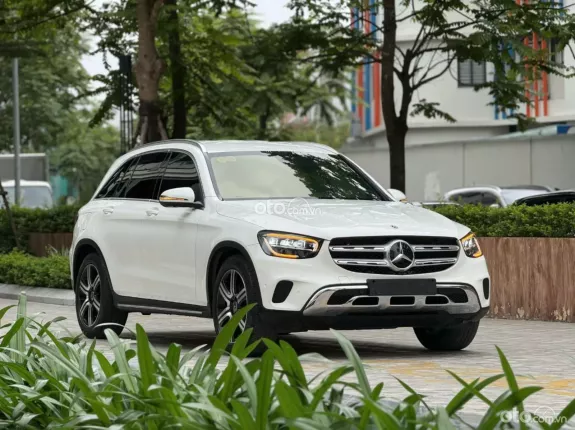 Mercedes-Benz GLC 200 4Matic 2021 - Bảo dưỡng đầy đủ, nội thất cực mới