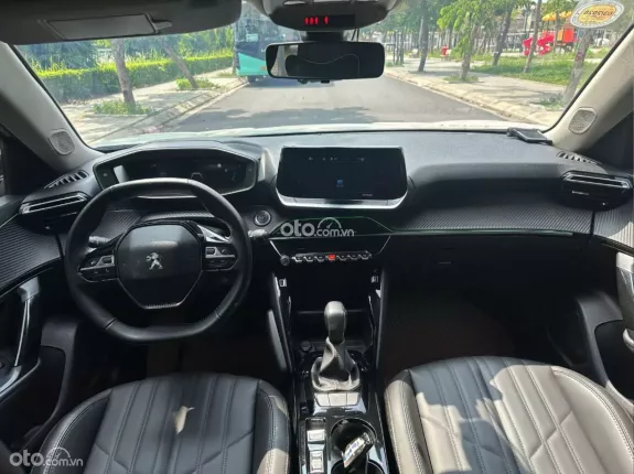 Peugeot 2008 GT Line 2021 - Xe chất, chủ giữ gìn