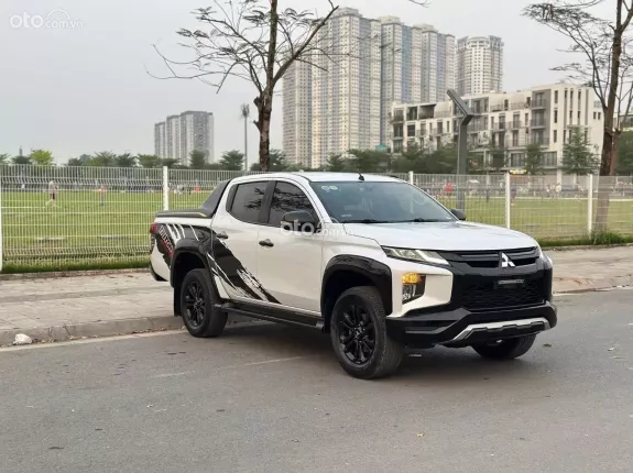 Mitsubishi Triton Athlete 4x2 AT 2021 - Xe mới về em chào bán ngay
