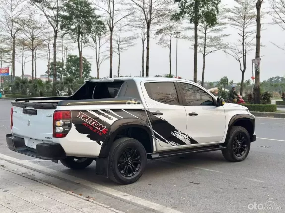Mitsubishi Triton Athlete 4x2 AT 2021 - Xe mới về em chào bán ngay