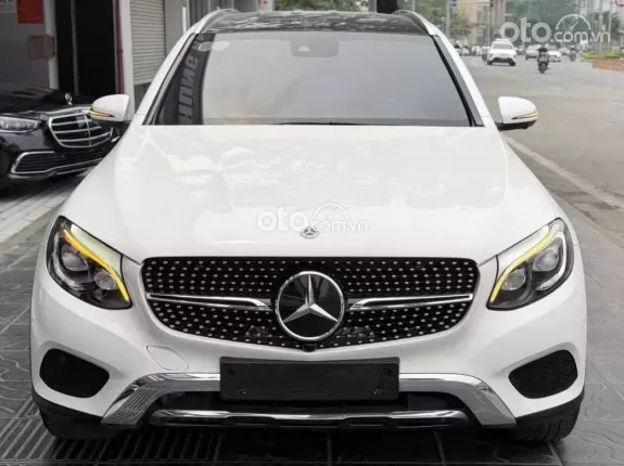 Mercedes-Benz GLC 250 4Matic 2018 - Tư nhân chính chủ - Nội thất nâu sang trọng