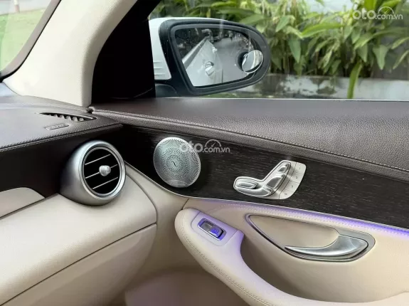 Mercedes-Benz GLC 300 4Matic 2020 - GLC300 2020