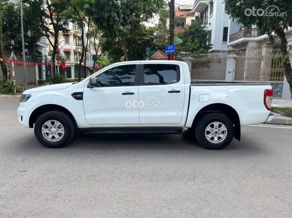 Ford Ranger XLS 2.2 4x2 AT 2022 - Bán xe