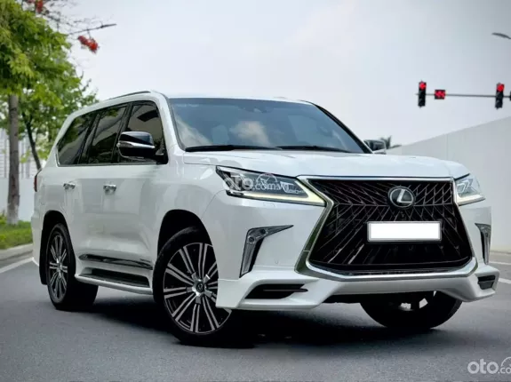 Lexus LX 570 MBS 2019 - Lexus LX 570 Super Sport MBS sx2019 nhập Trung Đông, chạy 6,9 vạn siêu mới